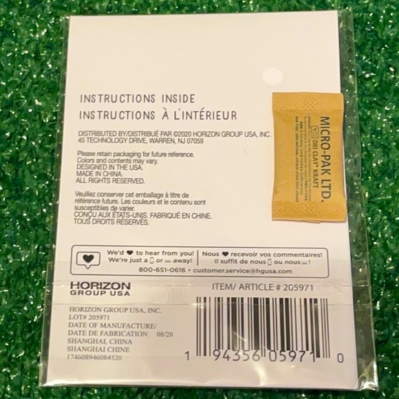 🏷 NO IRON / PEEL & STICK PATCH Metallic Glittery Gold Baby Pink Lightning Bolt - Picture 3 of 4